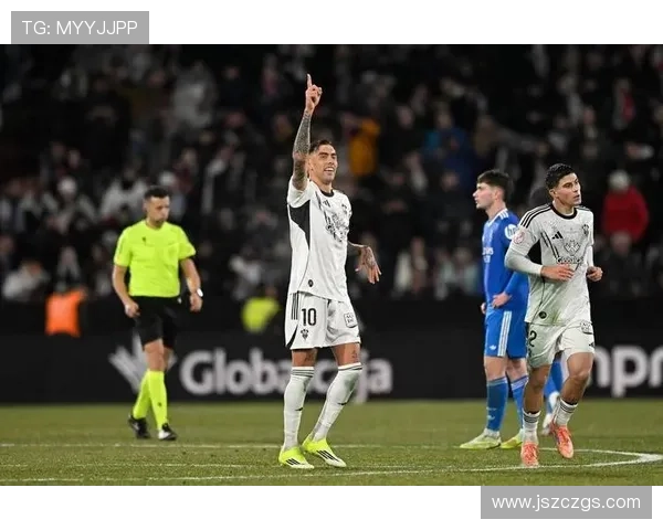 赫拉德质疑赫罗纳第二球犯规